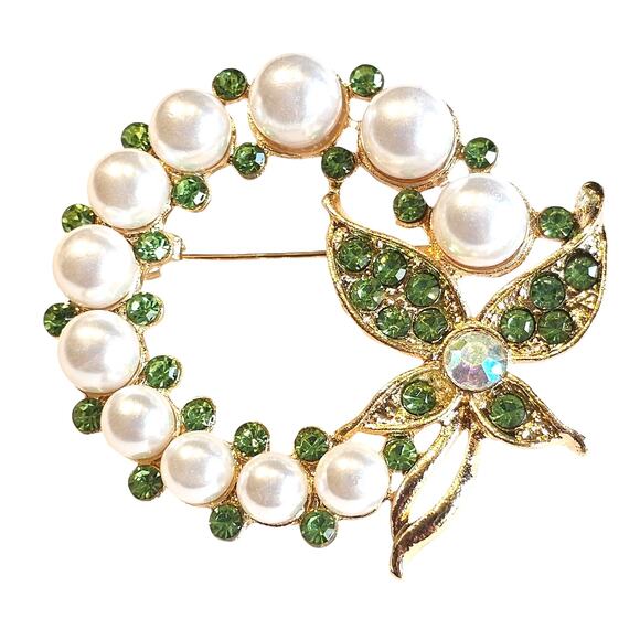 Green Brooch Pin Faux Pearl Rhinestone Butterfly Gold Tone Wreath Gift Box - Picture 4 of 10